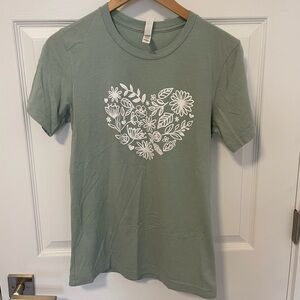 -Heart Floral t-shirt-